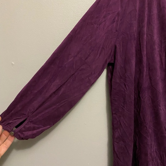 Ladies top - Picture 3 of 4